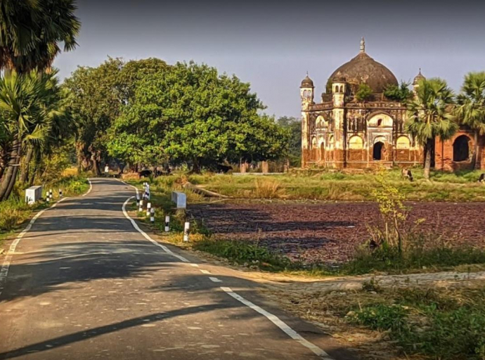Chhapra - Resten van de begraafplaats