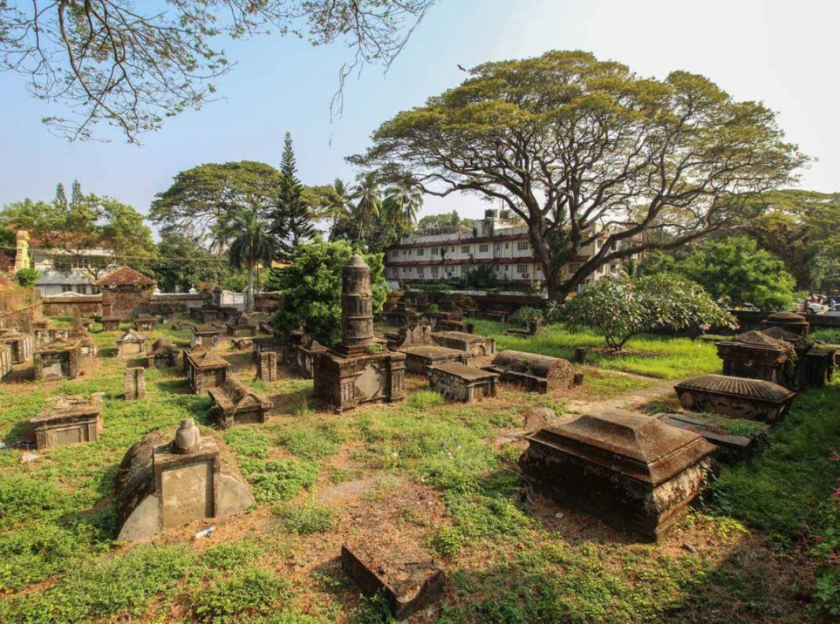 Fort Kochi - Dutch Cemetery