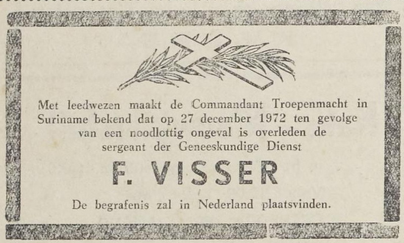 Annonce van het overlijden van sergeant F. Visser in de Vrije Stem 30-12-1972