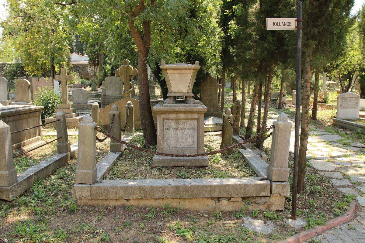 Feriköy Protestan Mezarlığı
